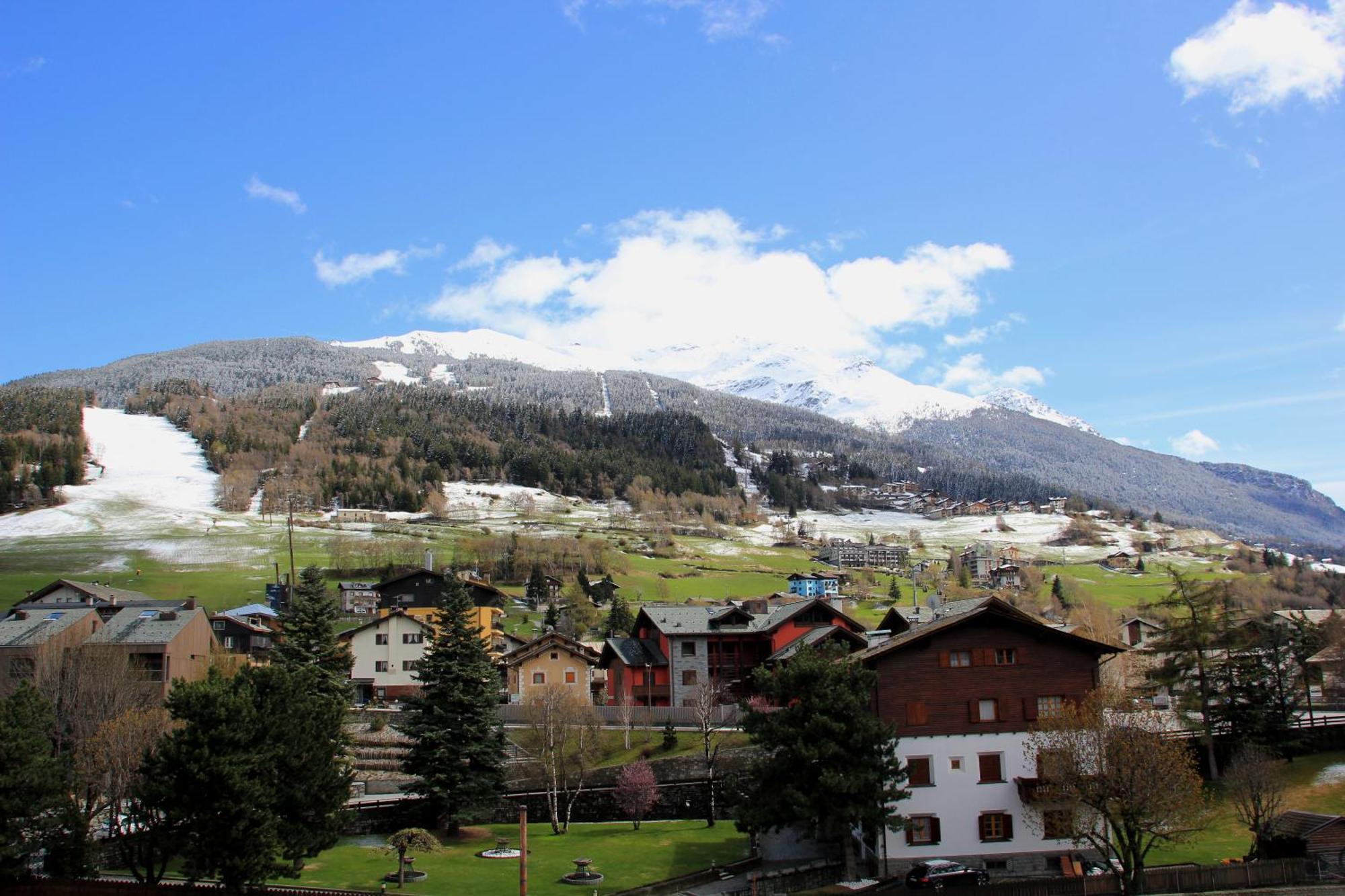 Residence Sci Sport Bormio Exteriör bild